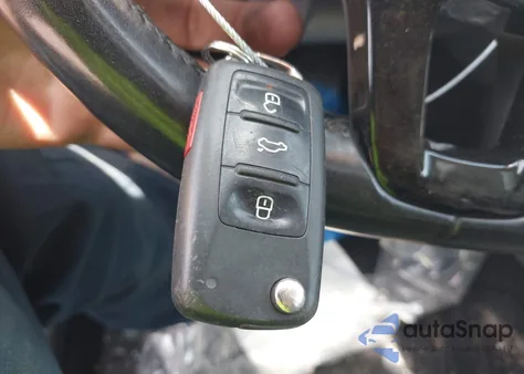 2017 Volkswagen Jetta 1.4T Se from USA, damaged, VIN 3VWDB7AJ8HM308177